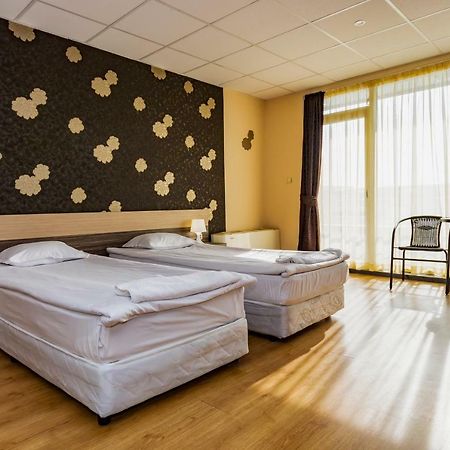 Hotel City Бургас Экстерьер фото