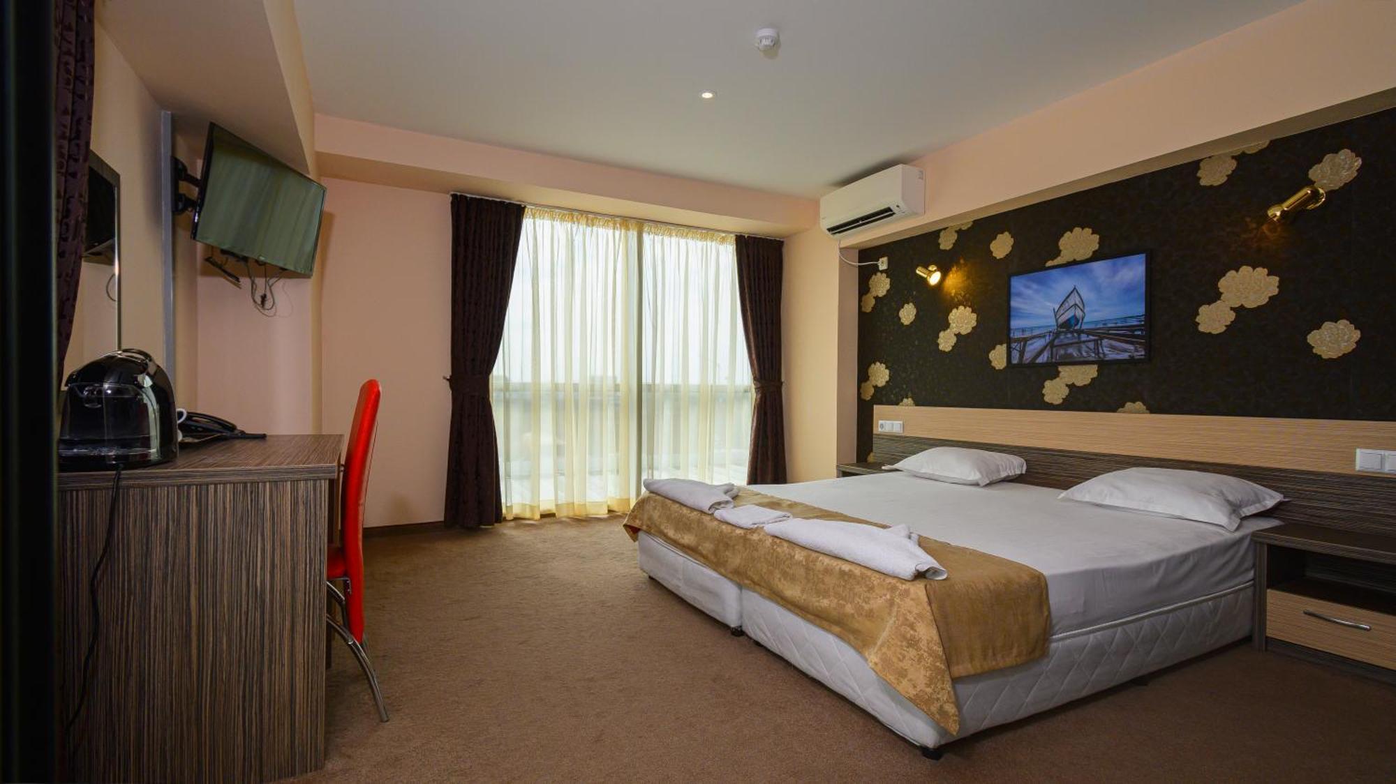 Hotel City Бургас Экстерьер фото