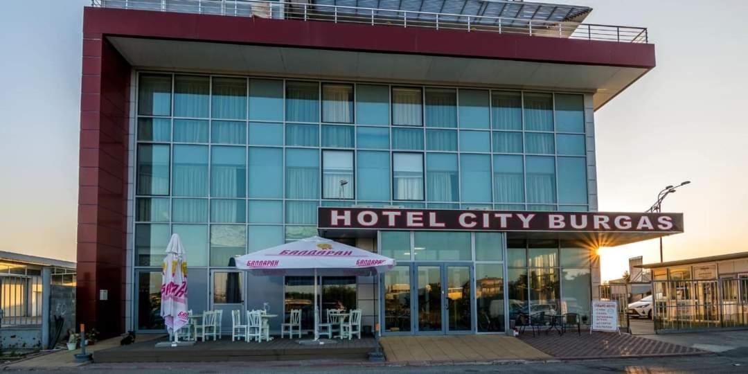 Hotel City Бургас Экстерьер фото