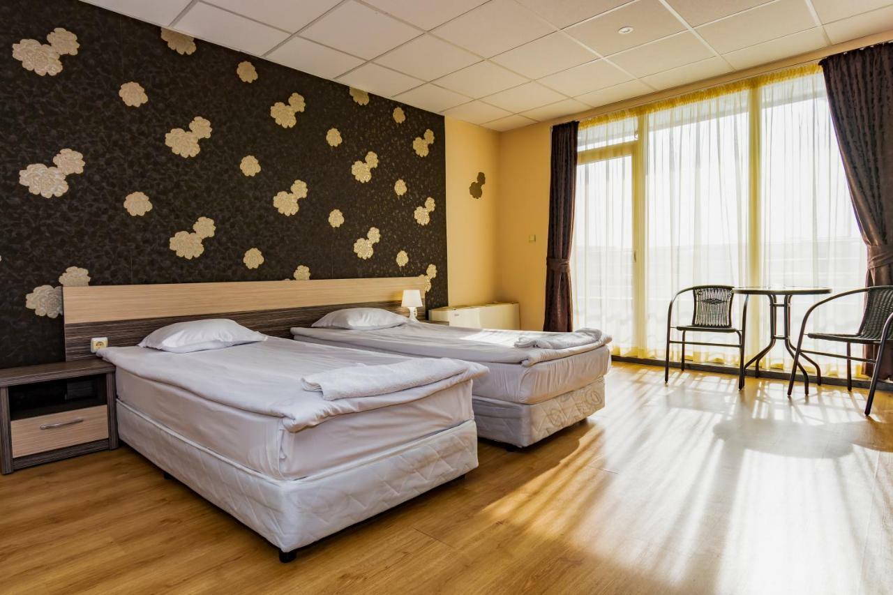 Hotel City Бургас Экстерьер фото